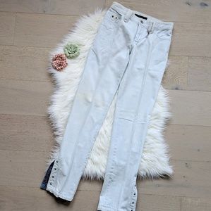 Marc Jacobs light wash jeans